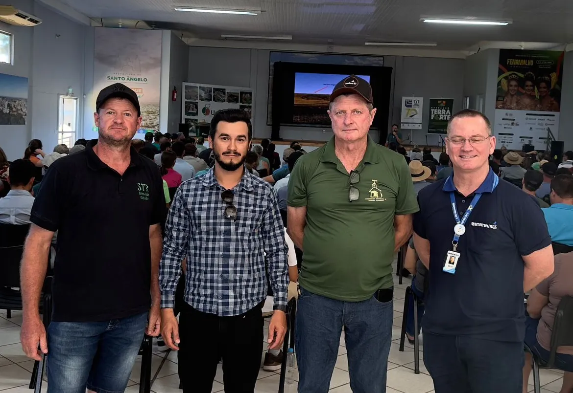  Câmara de Entre-Ijuís participa de seminário sobre práticas de conservação do solo