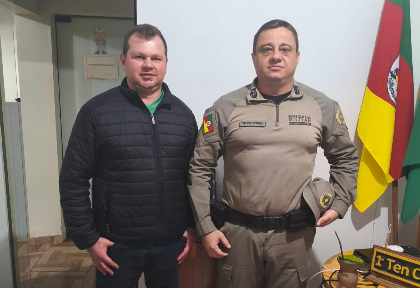 Presidente da Câmara, vereador Cristiano Weber, visita Brigada Militar de Entre-Ijuís para tratar de segurança e monitoramento da cidade