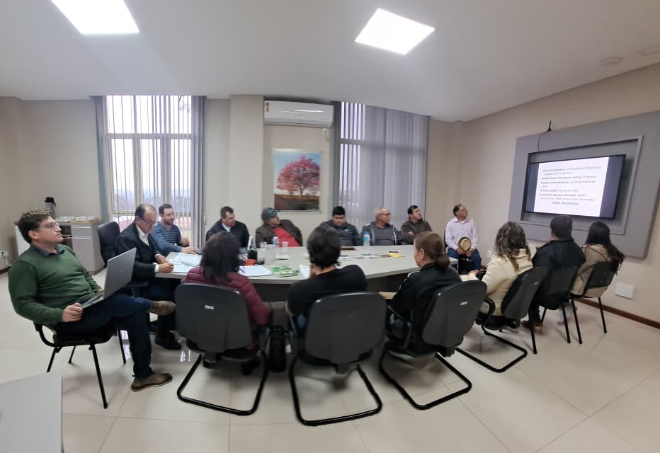 PODER LEGISLATIVO PRESENTE NA APRESENTAÇÃO DE PROPOSTA DE REFORMA DA PREVIDÊNCIA ATRAVÉS DO PODER EXECUTIVO